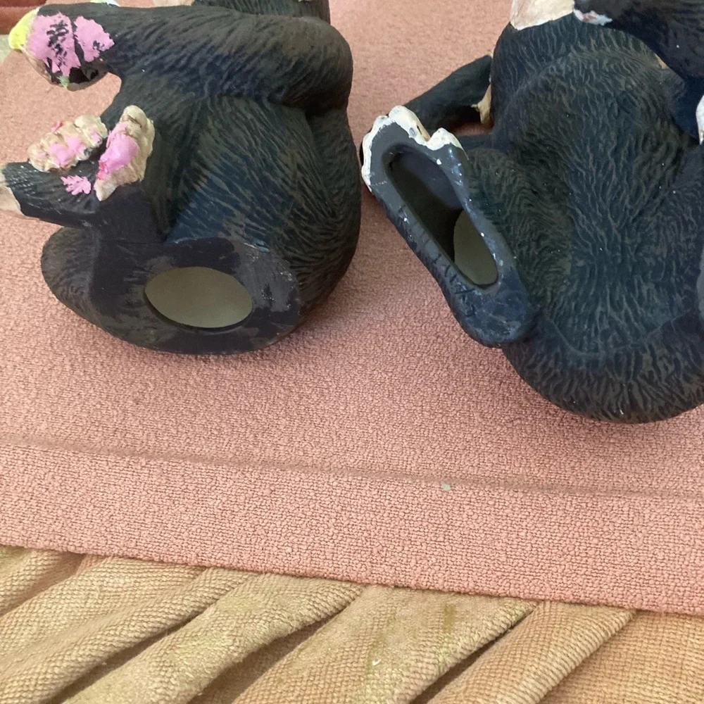 Adorable ceramic monkeys hand painted in pristine condition - Picture 4 of 6
